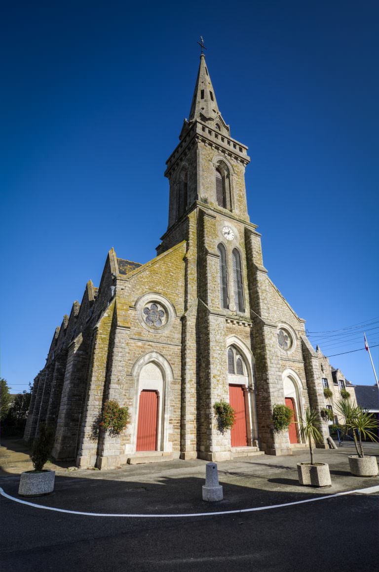 Église Saint-Pierre de Brandérion (Morbihan)