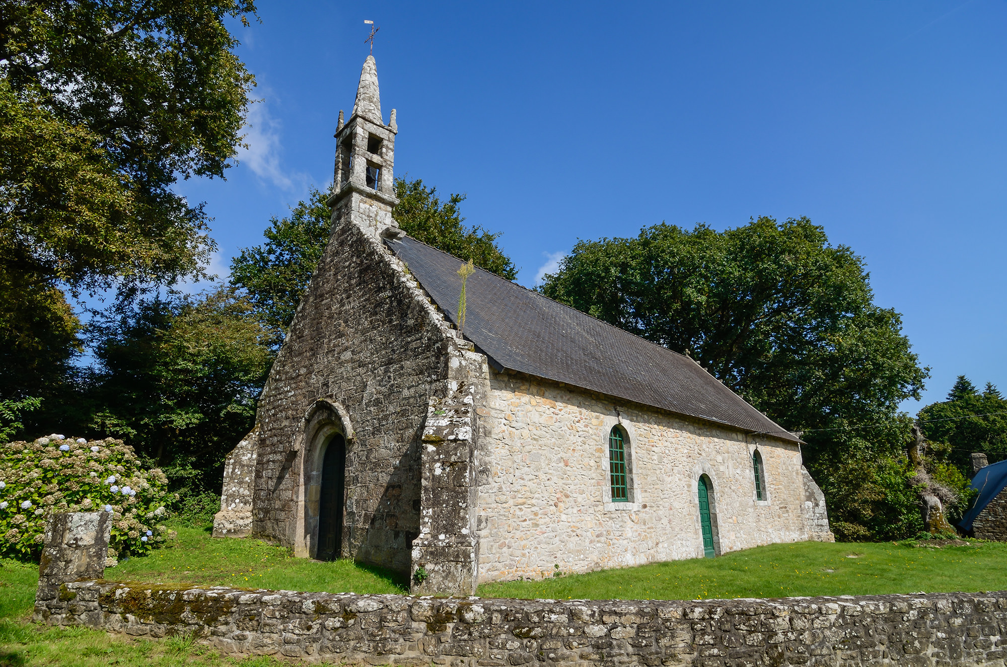 Chapelle Lomenec, Lanvaudan