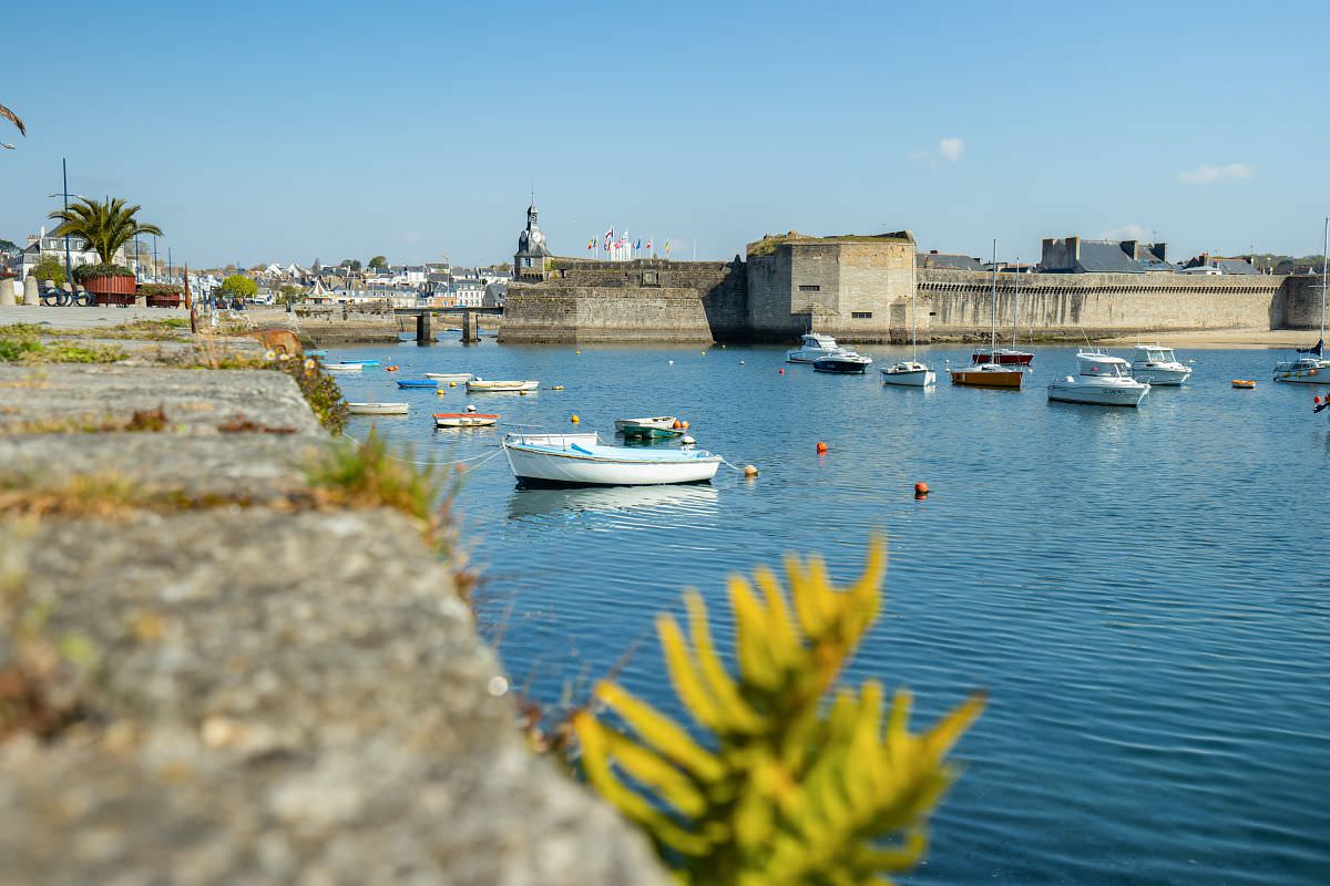 Vue de la Ville Close de Concarneau depuis le Quai Pérénoff (Finistère, Bretagne Sud)