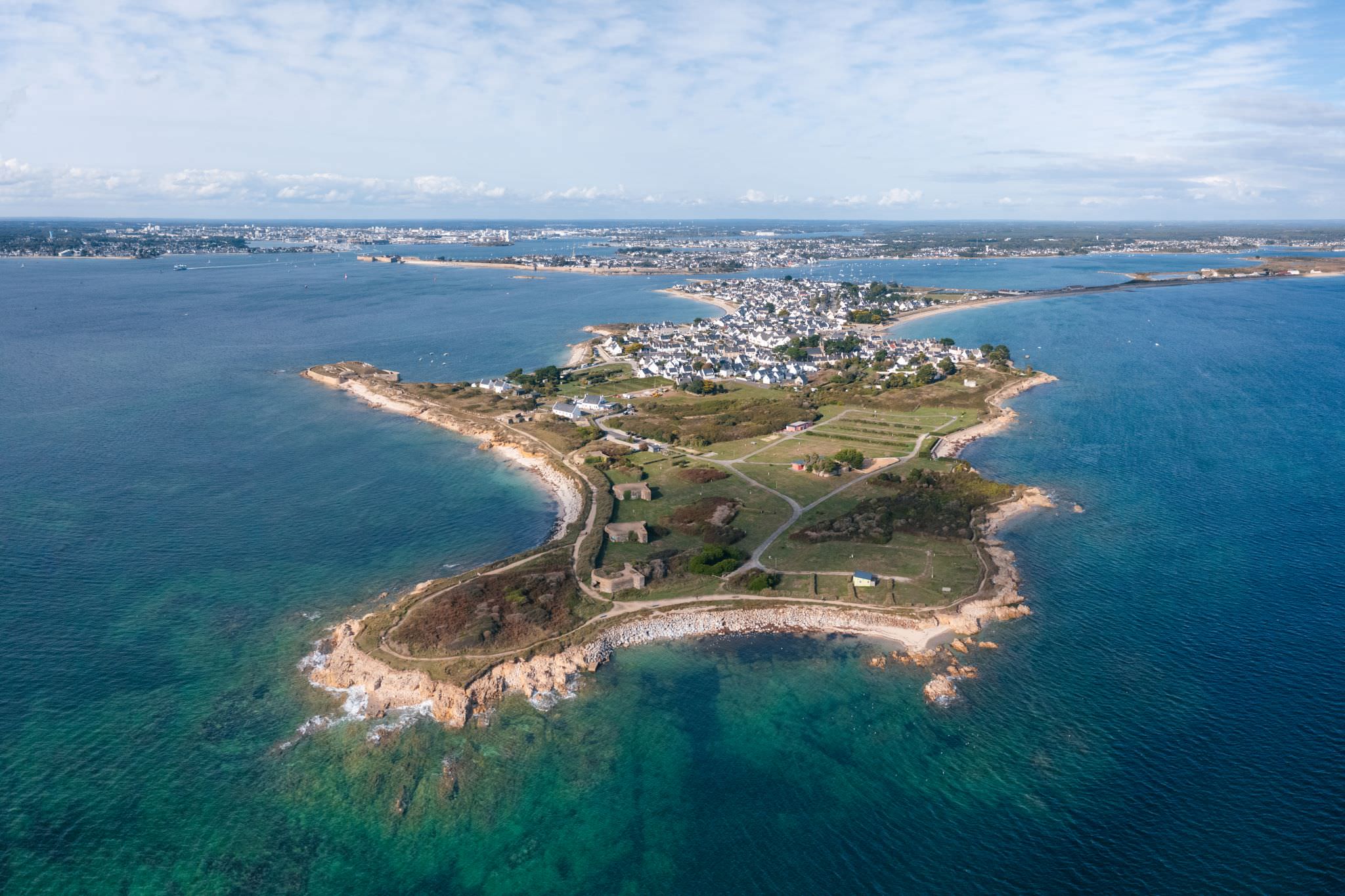 Pointe des Saisies et fort de Porh-Puns à Gâvres, sur la presqu'île (Morbihan)