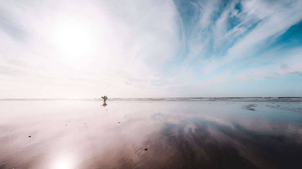 Surf sur la Grande Plage de Gâvres (Morbihan)