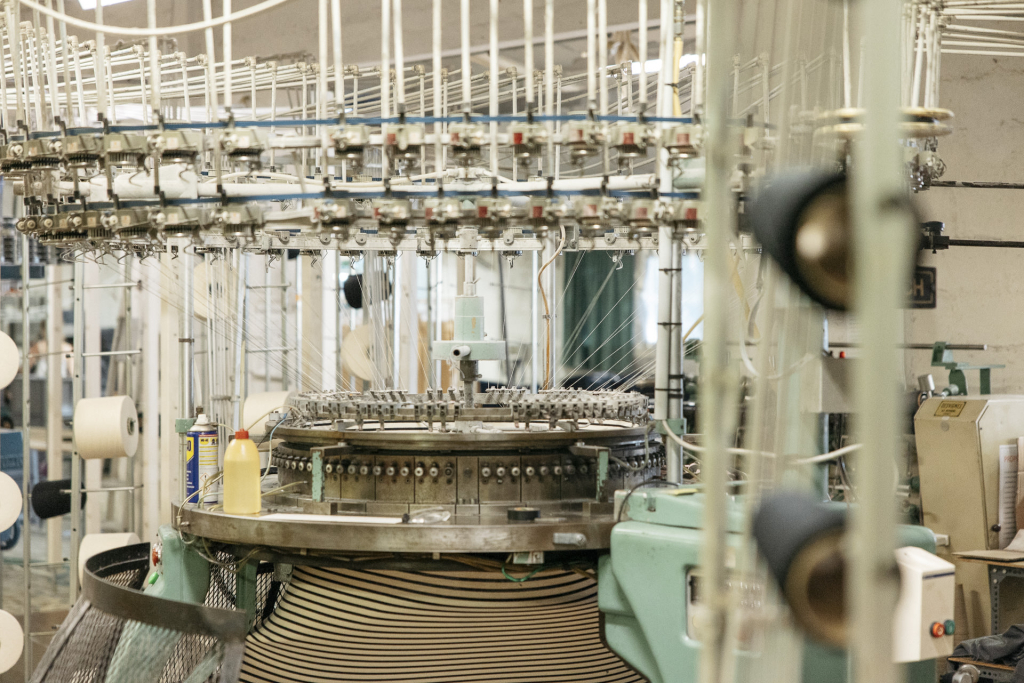 Machine à tricoter de la bonneterie Le Minor à Guidel (Morbihan) 