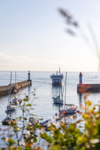 Traversée et croisière entre l'île de Groix, Port-Tudy, et Lorient (Morbihan)