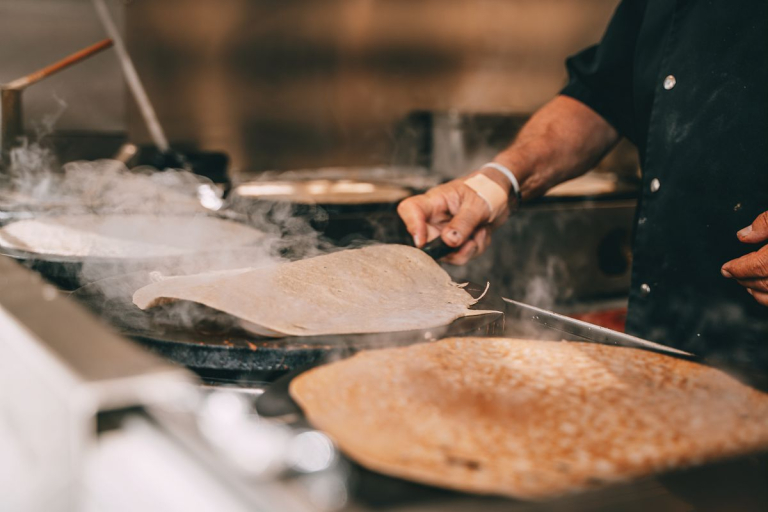 Cuisson et recette de la préparation des crêpes et galettes bretonnes