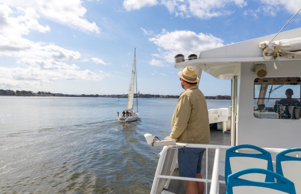 Bateau-bus sur la rade, transports en commun de Lorient (Morbihan)