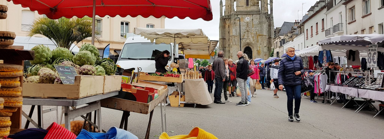 Le grand marché à Hennebont tous les jeudis