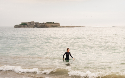 Marche aquatique (longe côte) sur la plage du Fort-Bloqué à Guidel - Ploemeur (Morbihan)