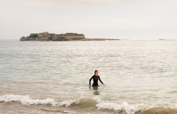 Marche aquatique (longe côte) sur la plage du Fort-Bloqué à Guidel - Ploemeur (Morbihan)