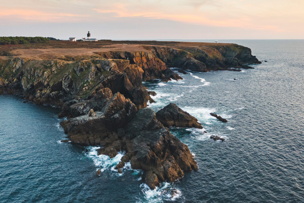 Pointe de Pen Men, côté sauvage de l'île de Groix à Lorient Bretagne Sud (Morbihan)