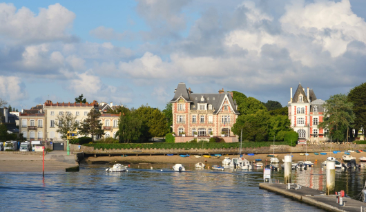 Les villas de Kernevel : Kerozen, Kerlilon et Margaret à Larmor-Plage (Morbihan)