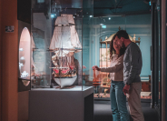 Visite du musée de la Compagnie des Indes à la Citadelle de Port-Louis (Morbihan)